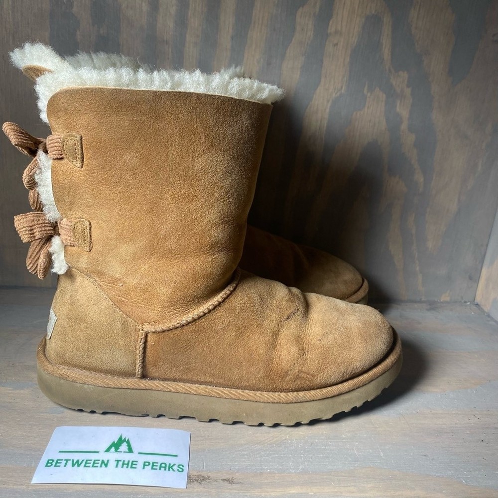 UGG Womens Bailey Bow II Shearling Style Boots Brown Sheepskin Ankle Pull On 9